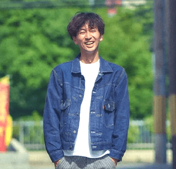 山岸純也の写真